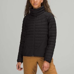 Lululemon Lightweight Relaxed-Fit Down Jacket Women’s Size 4 - NWT